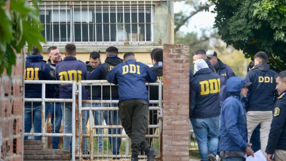Las víctimas resultaron ilesas tras el ataque.
