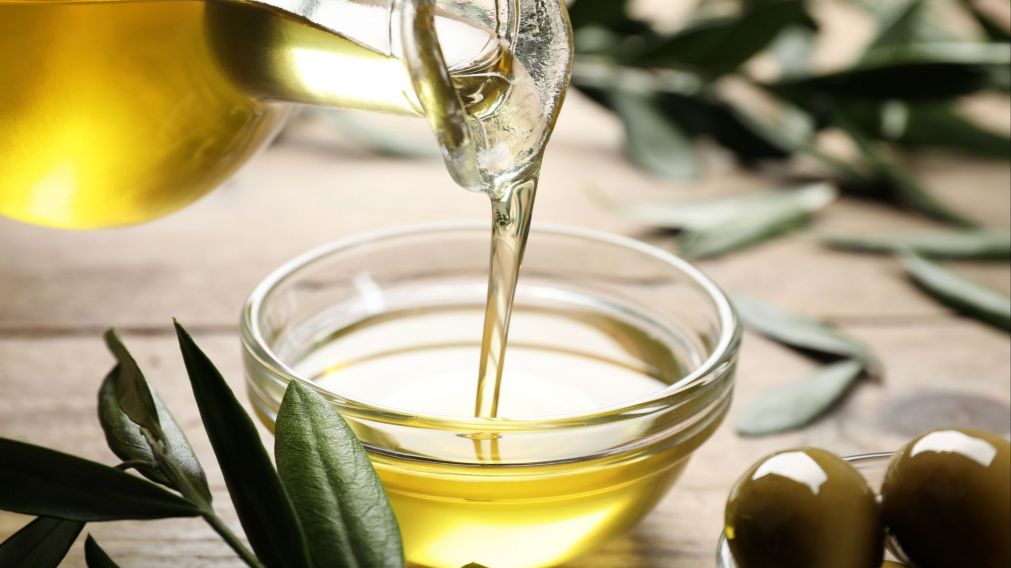 Un aceite de oliva fue uno de los productos prohibidos por la ANMAT (Imagen ilustrativa).