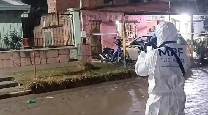 Un sobrino de la víctima halló el cuerpo luego de no poder comunicarse por varias horas.