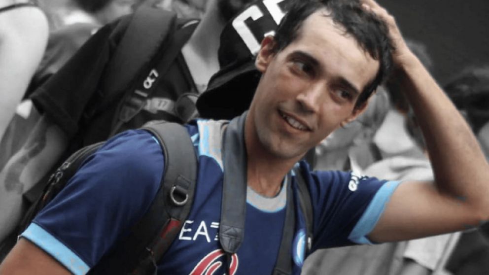 Pablo Grillo, el reportero gráfico atacado con gas lacrimógeno por un gendarme.