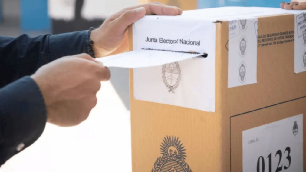 Los bonaerenses volverán a elegir diputados y senadores.