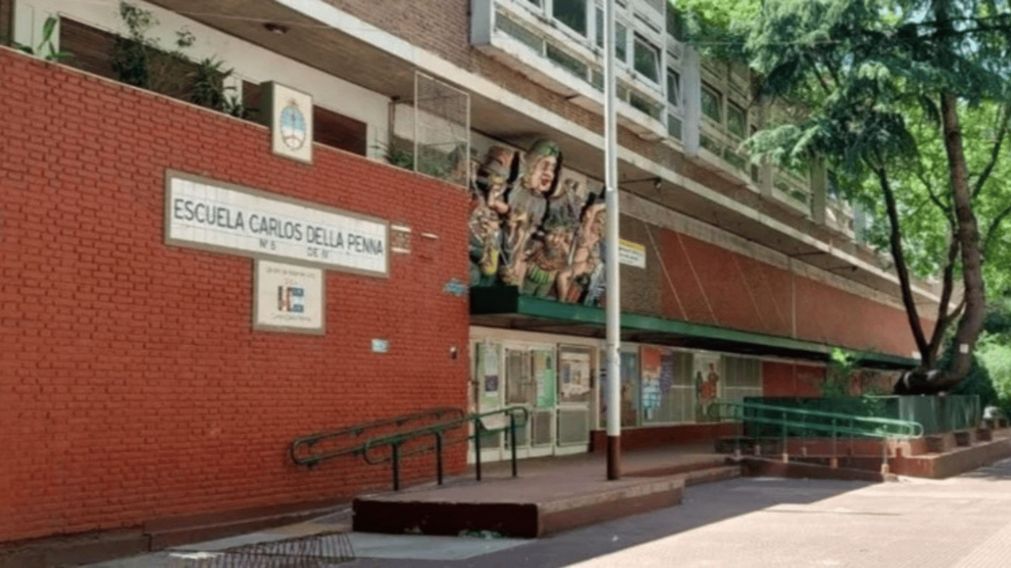 La escuela donde se desencadenó el ataque.
