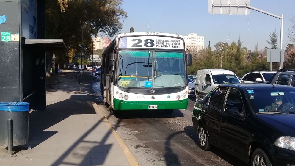 La medida es impulsada por un sector disidente de la UTA.