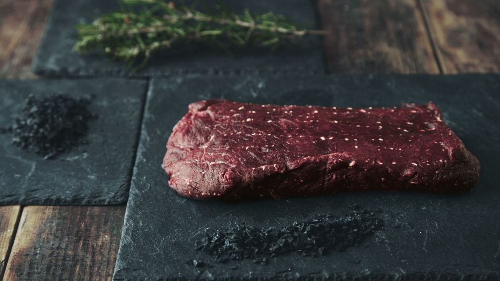 Qué significa cuando la carne cambia de rojo a gris y cómo actuar
