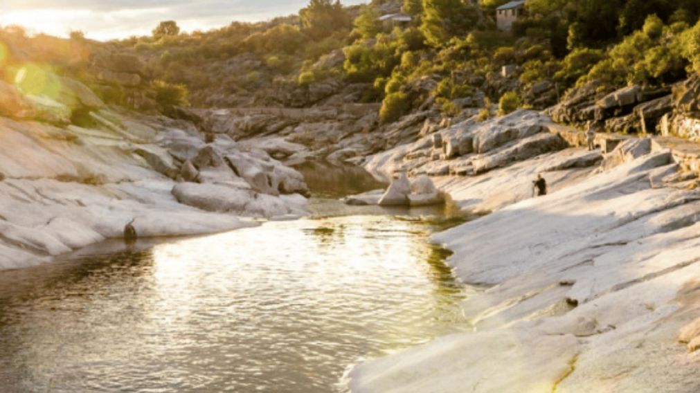 Un rincón del Valle de Punilla que sorprende por su belleza natural y su calma