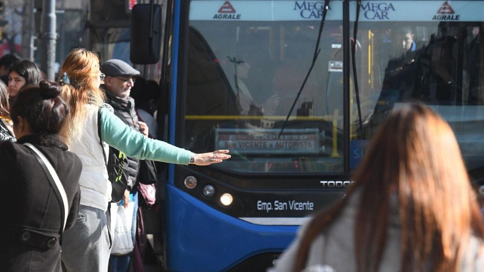 El pasaje m�nimo de colectivos vuelve a subir esta semana.