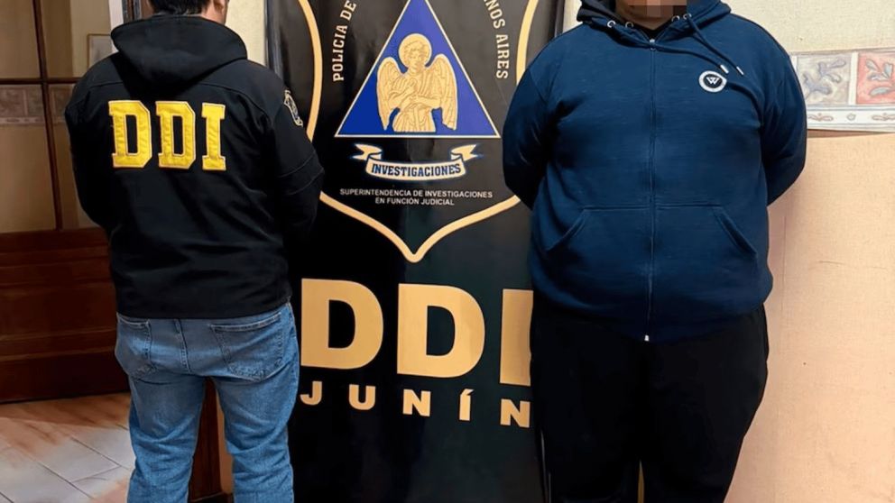 El acusado de abuso sexual tiene 19 años y fue detenido por la Policía.