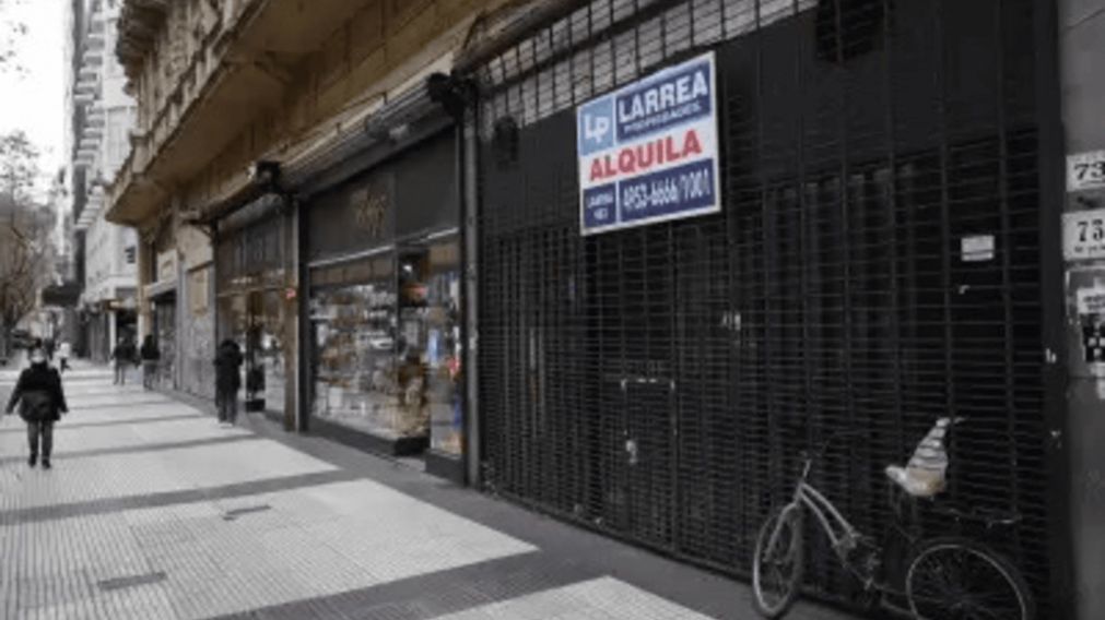 En CABA crecieron un 40% los locales vacíos.
