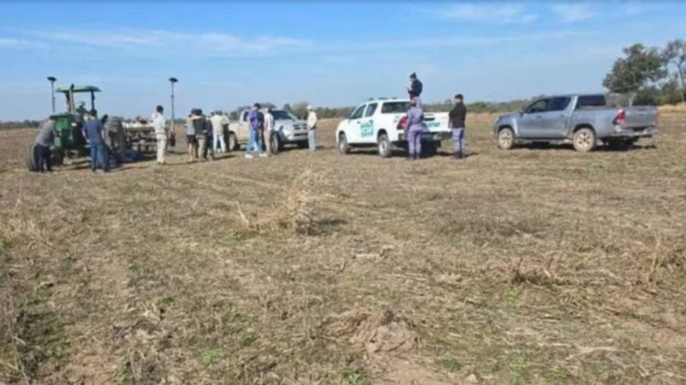 La policía investiga las causales del trágico episodio (X).