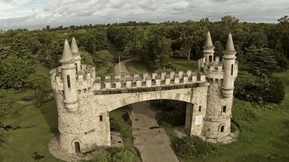 En Parque Pereyra Iraola encontraron doce animales decapitados.