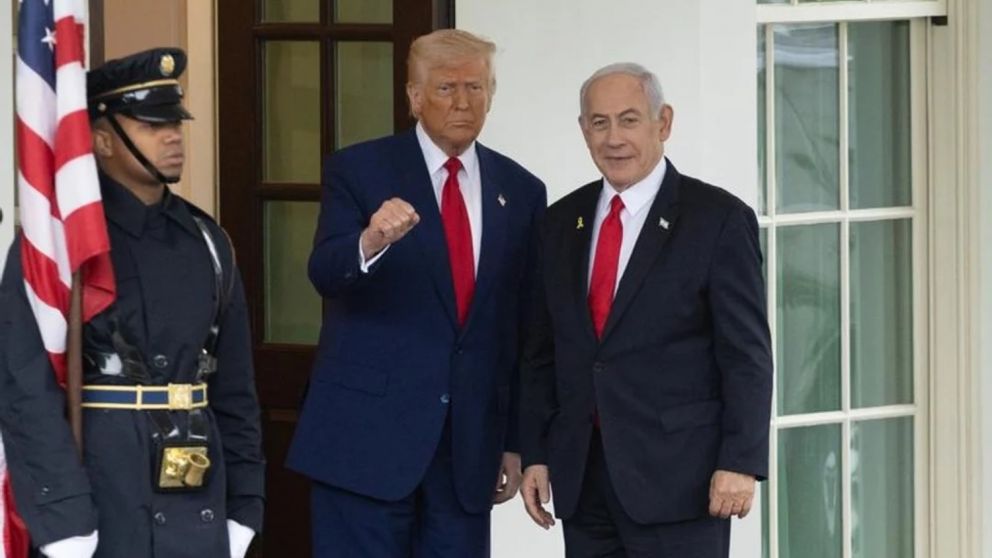 El presidente de los Estados Unidos, Donald Trump y el primer ministro de Israel, Benjamin Netanyahu tuvieron un encuentro a solas.