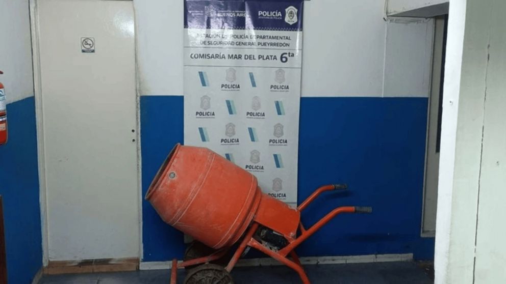 robó una mezcladora de una obra en construcción en el barrio La Florida.