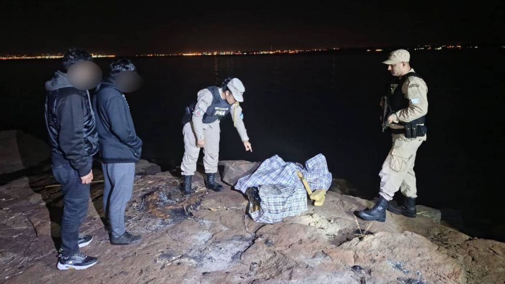 ¡VIDEO! Así Prefectura decomisó 260 kilos de marihuana