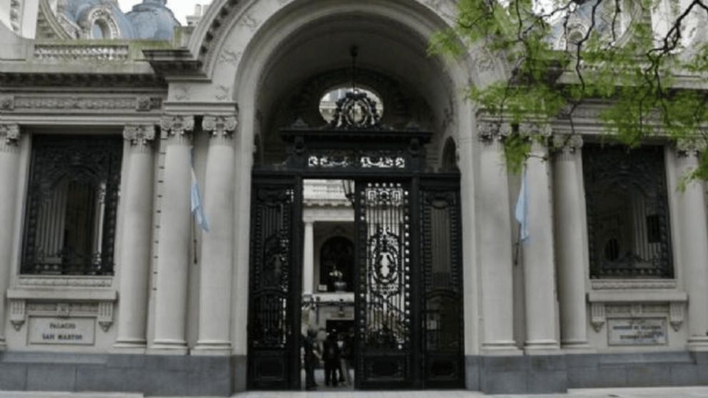 El Gobierno unificó la Embajada en Uruguay con la Representación ante la Aladi y el Mercosur.