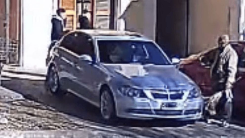 El momento del crimen qued� registrado por una c�mara de seguridad.