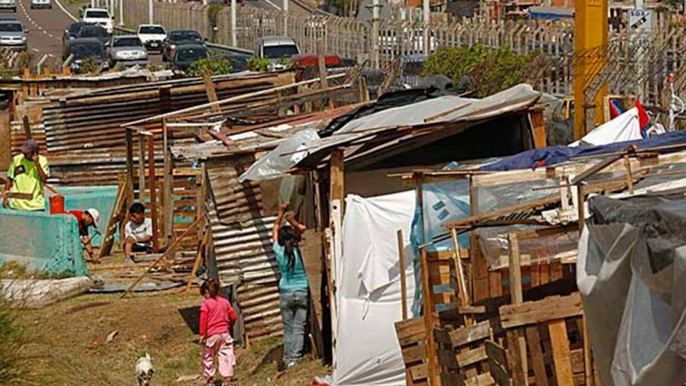 Esto necesito una familia tipo en enero para no ser pobre