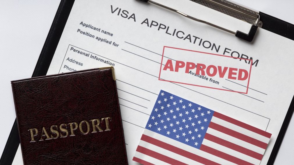 El requisito que exige el gobierno estadounidense que en caso de no cumplirse puede llevar a la denegación de la visa.