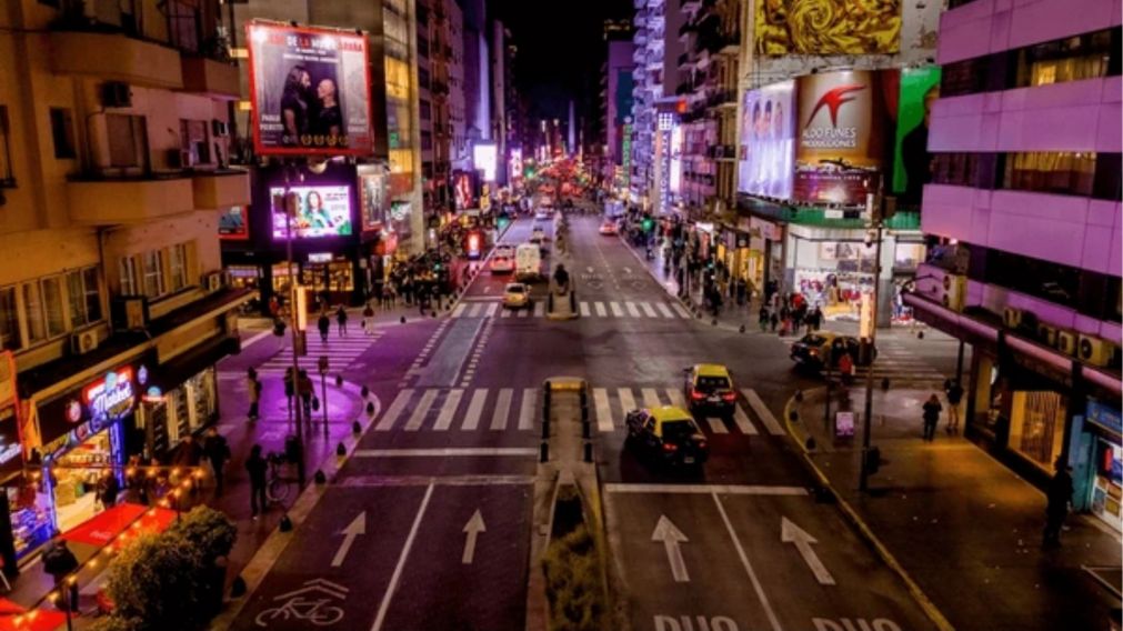 Opciones de alquileres accesibles en el corazón de la ciudad, a metros de teatros, subtes y puntos clave de la vida cultural porteña (Imagen: Shutterstock).