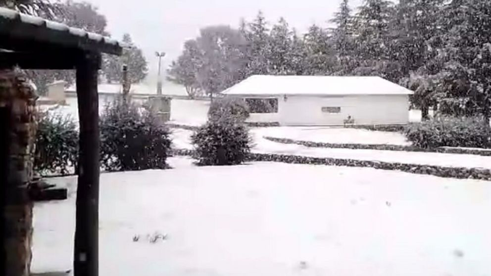 Varias regiones bonaerenses podrían tener la llegada de la nieve (Archivo).
