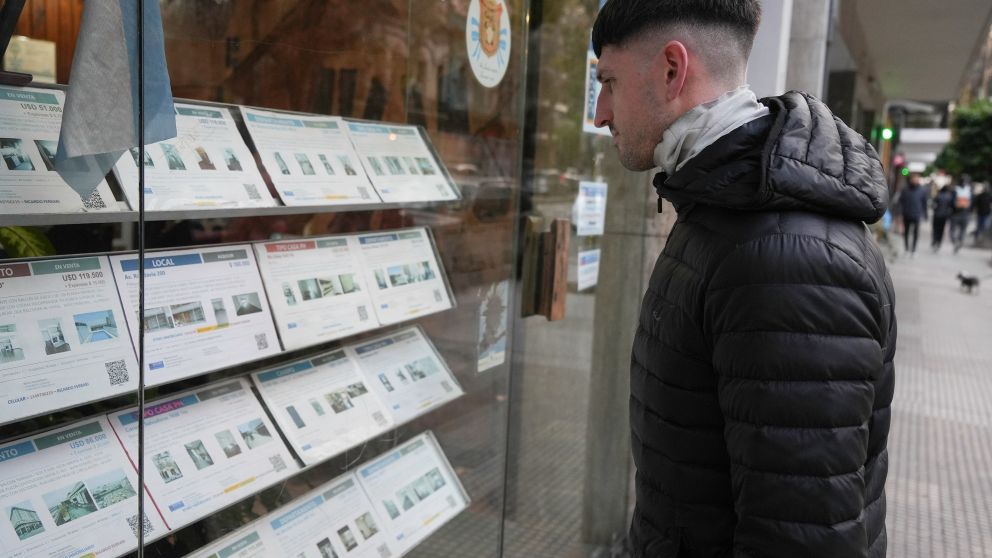 ¿Cuánto necesita ganar un joven para poder alquilar un monoambiente en Buenos Aires?