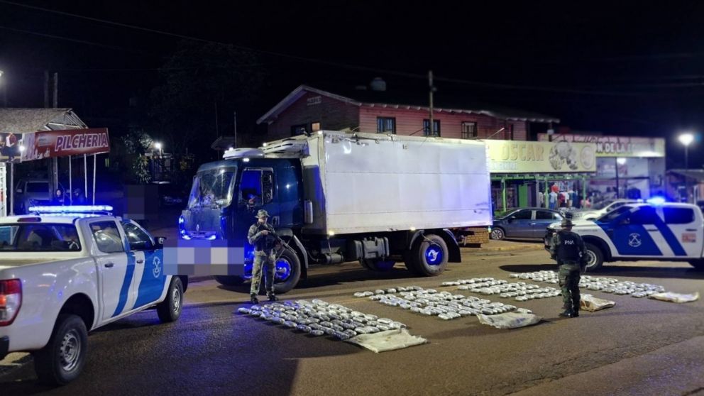 ¡VIDEO! Así cayó camionero con 60 kilos de marihuana escondidos