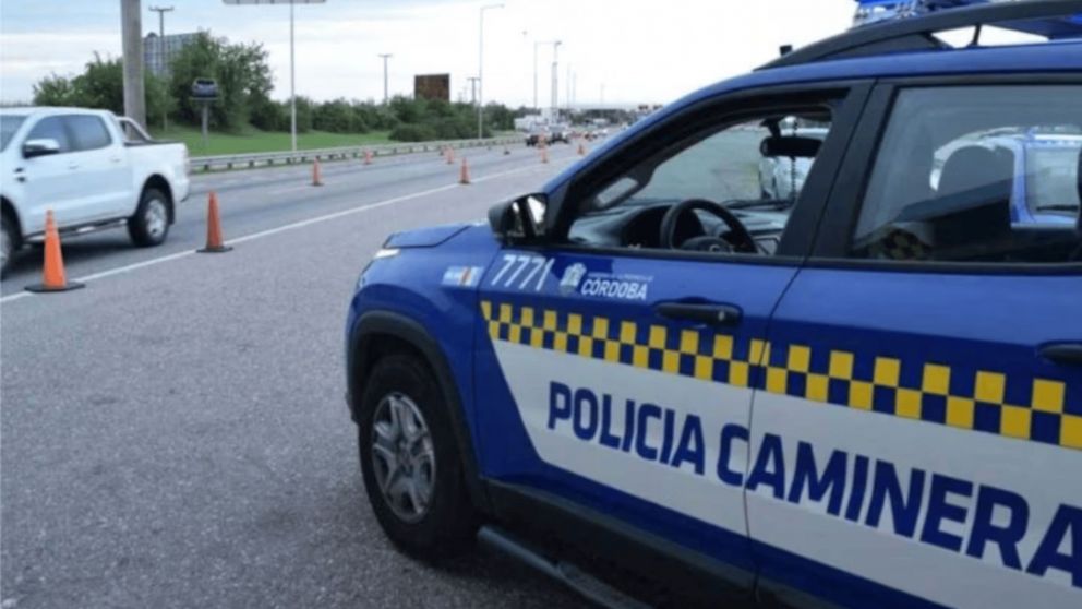 Detuvieron al director de la Policía Caminera y a otros seis jefes.