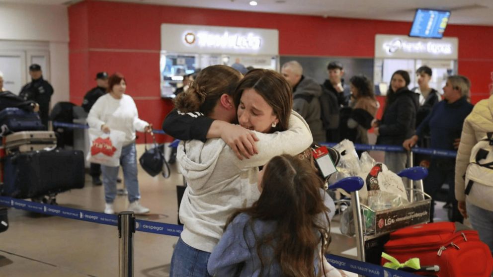Argentinos varados en Israel durante la guerra con Irán: "Finalizó con éxito el operativo de evacuación de turistas"