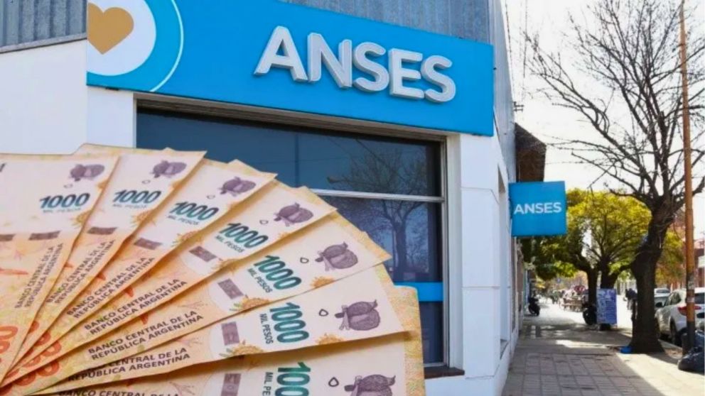 ANSES confirmó un refuerzo doble que impactará en los haberes de este mes (Imagen ilustrativa).