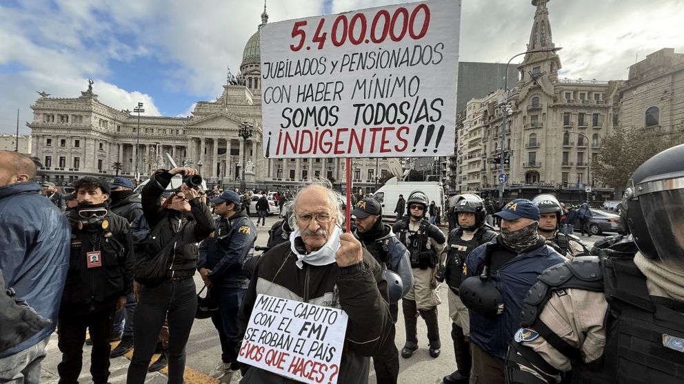 Este miércoles se realizará una nueva Marcha de los jubilados al Congreso.