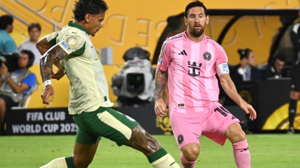 Lionel Messi no tuvo un buen desempe�o ante Palmeiras en los minutos previos a su nuevo cumplea�os.