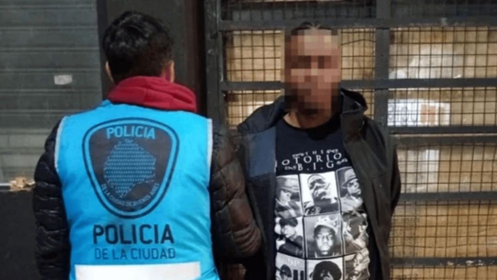 Tenía prisión domiciliaria y lo detuvieron por circular con droga.