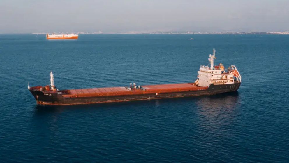 Alerta mundial por el cierre del Estrecho de Ormuz.