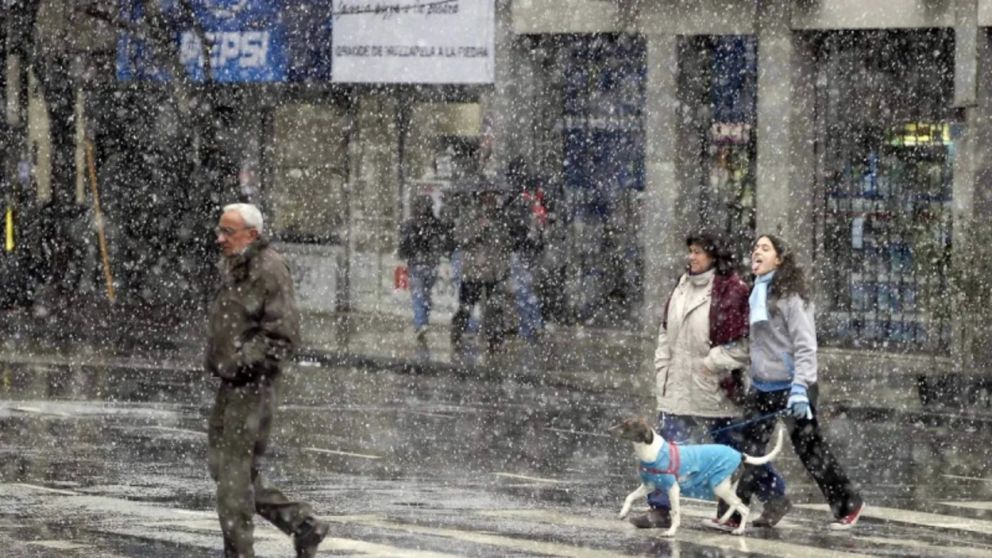 Arranca una semana de FR�O POLAR: �Va a nevar en Buenos Aires?