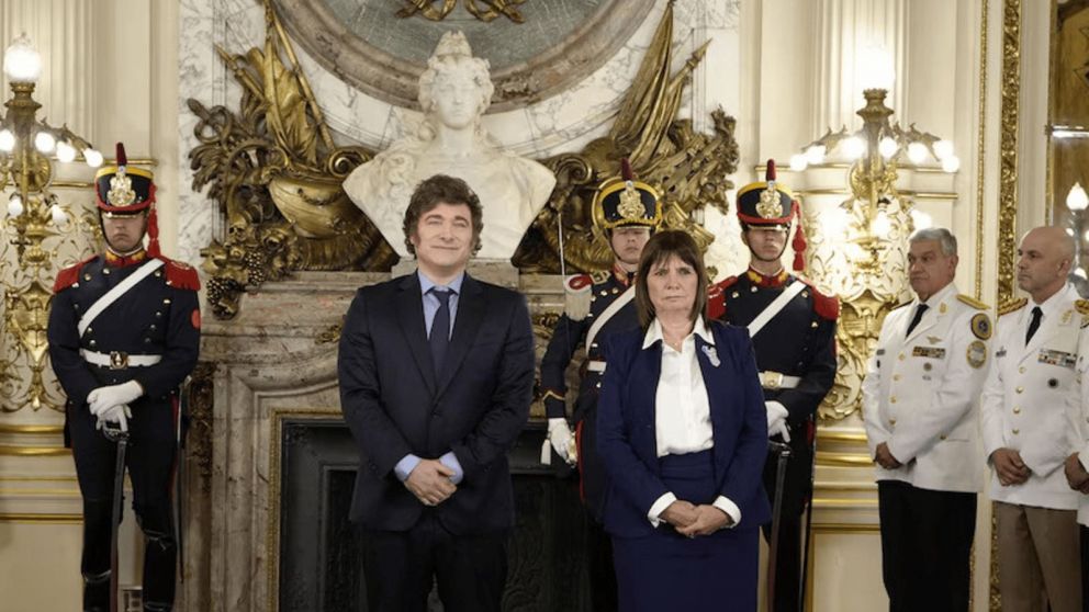 El Gobierno oficializó una reforma estructural en la Policía Federal.