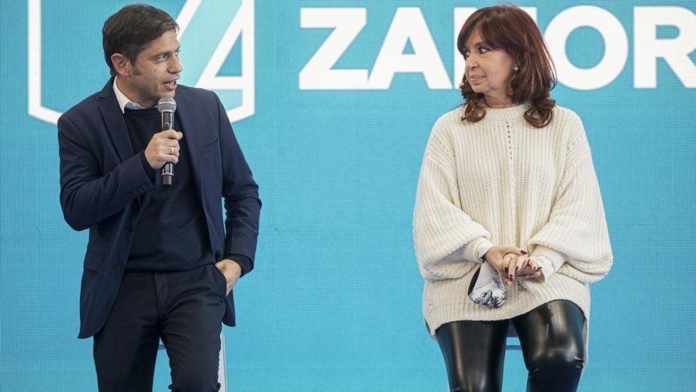 "¡Basta de perseguir a Cristina!", exigieron desde el movimiento que conduce Kicillof.