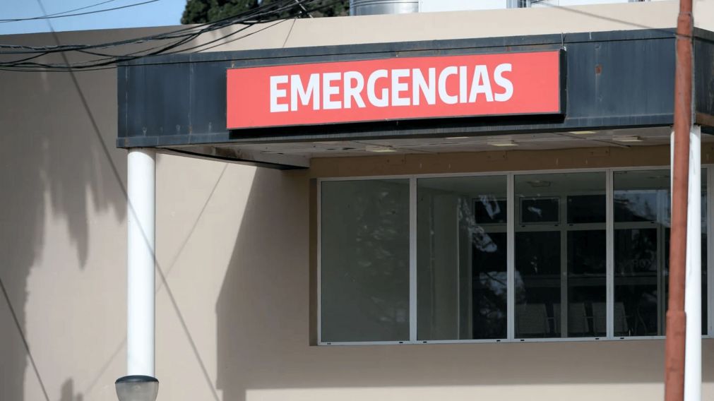 La víctima del incendio fue trasladada al hospital donde murió.