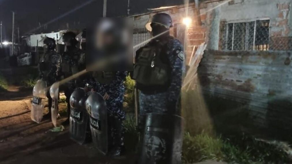 Los investigadores policiales concretaron una requisa para aprehender a ambos sospechosos.