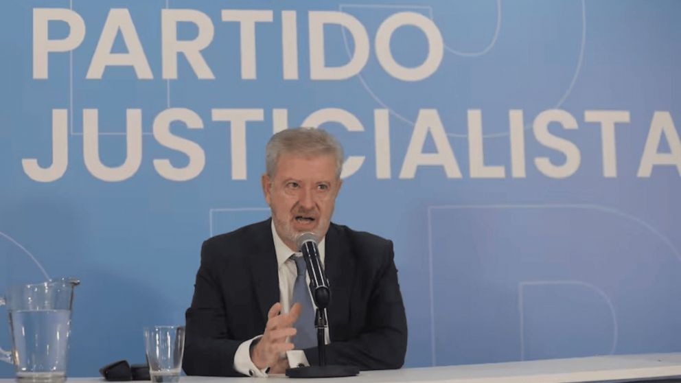 El abogado Carlos Beraldi habló sobre la situación judicial de Cristina Kichner (X/@laruedanoticias).