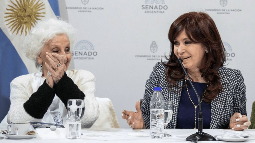 Abuelas de Plaza de Mayo: "La condena a Cristina Fernández de Kirchner es un ataque a la democracia"