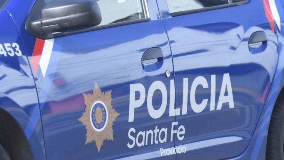 La Policía constató la presencia de un joven herido (Foto sur24.com.ar).