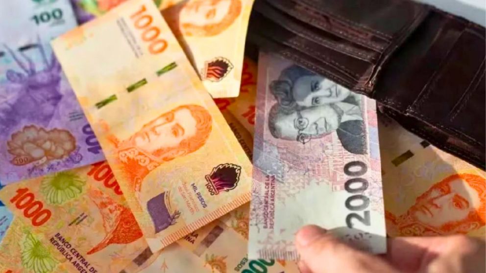 Con tasas que superan el 27,5% anual en algunos bancos, los rendimientos del plazo fijo vuelven a captar el interés de los ahorristas (Imagen ilustrativa).