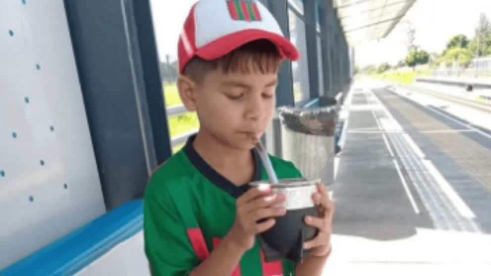 Thiago fue herido de bala durante un tiroteo entre un policía y delincuentes.