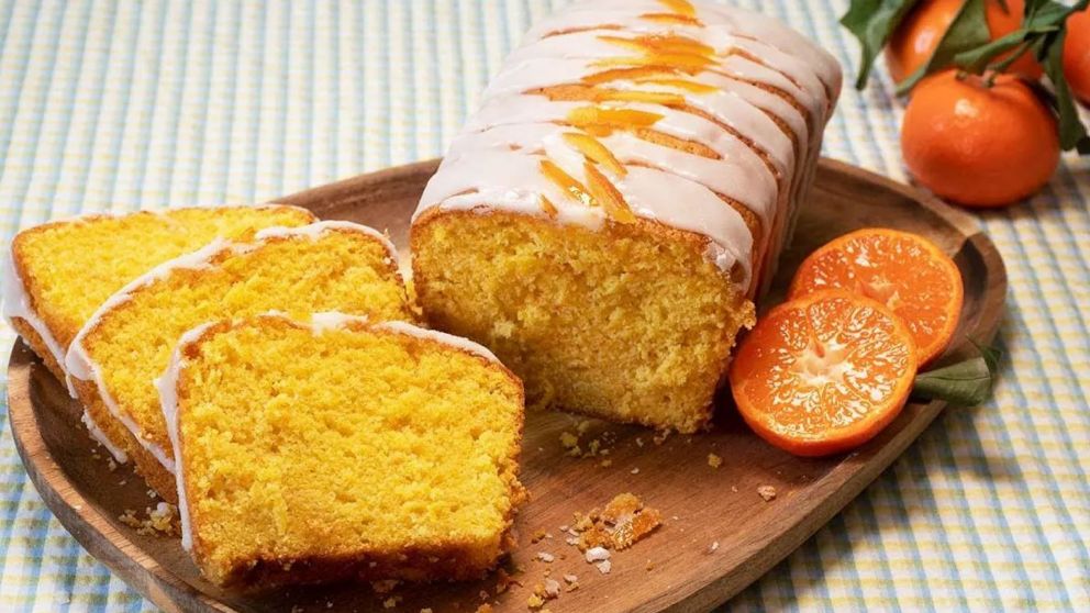 Exquisita receta de bud�n de mandarinas bien esponjoso y arom�tico para aprovechar que estan en temporada