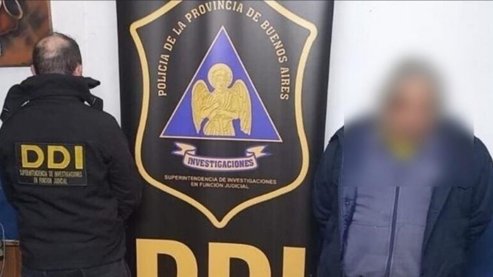 Este es el sujeto que fue detenido por los investigadores policiales.