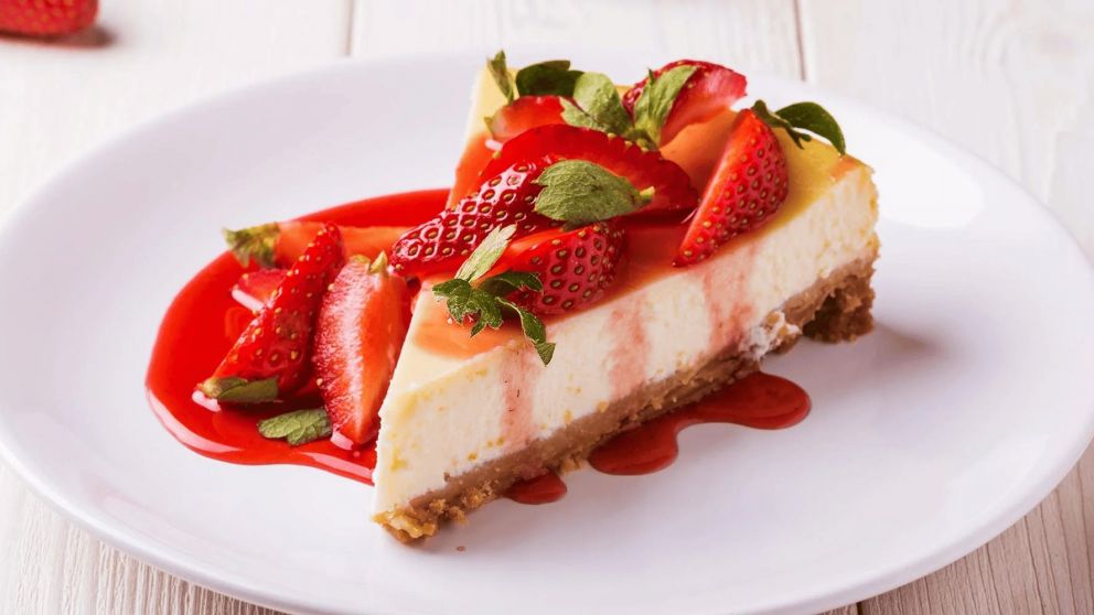 El origen del cheesecake se sitúa en la Antigua Grecia.