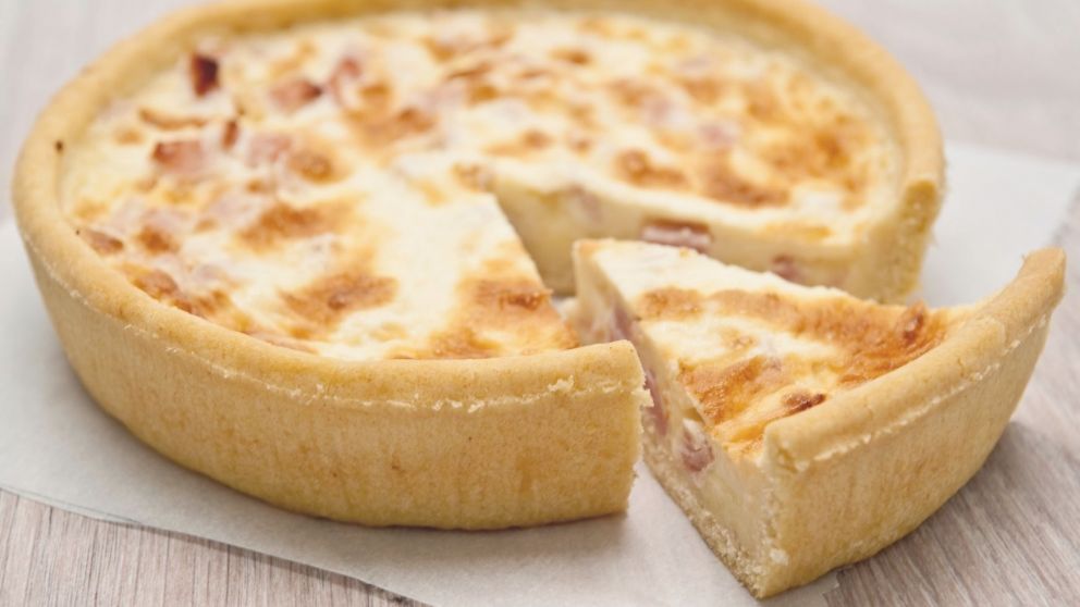 Receta rápida: Tarta de jamón, queso y huevo en 10 minutos