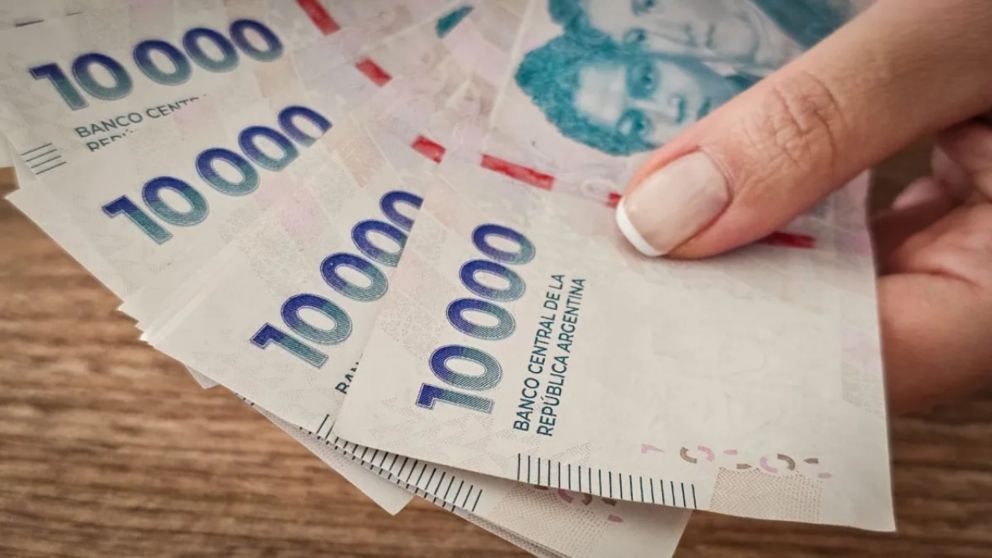 Jubilados: Quiénes recibirán el bono completo de $70.000 y quiénes cobrarán un monto menor?