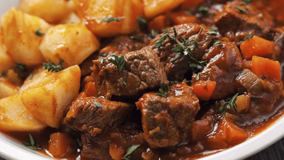 Ni osobuco ni falda: El corte de carne por $1600 que es ideal para guisos, estofados y comidas calientes