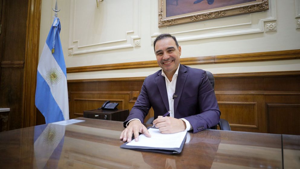 La fecha fue establecida mediante un decreto por el gobernador de Corrientes, Gustavo Valdés (X/@gustavovaldesok).
