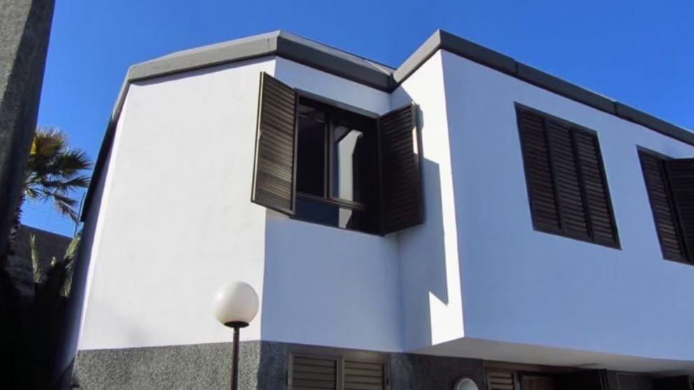 Este el complejo turístico donde hallaron los cuerpos de la joven argentina y el italiano en Tenerife.